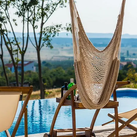 別荘 Mariva Carro D'oro *