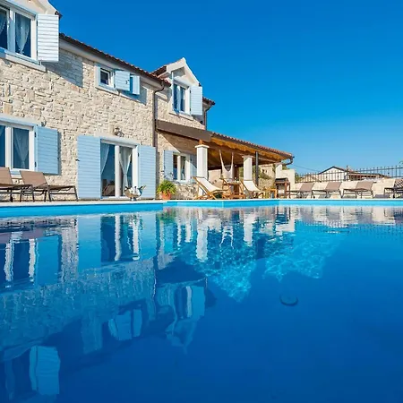 Holiday home Mariva Carro Doro *